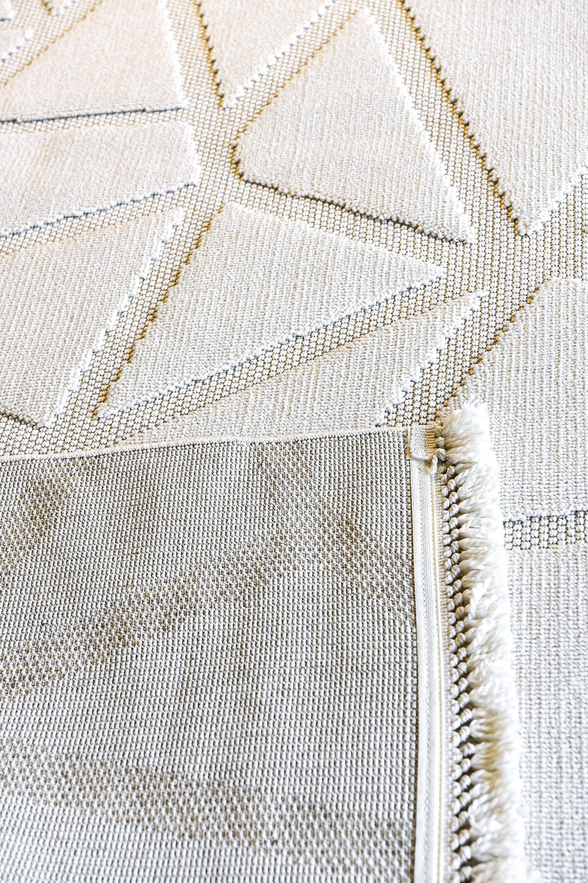 Dekorenti Togo 7503 Beyaz - Geometrik Desenli Modern Halı