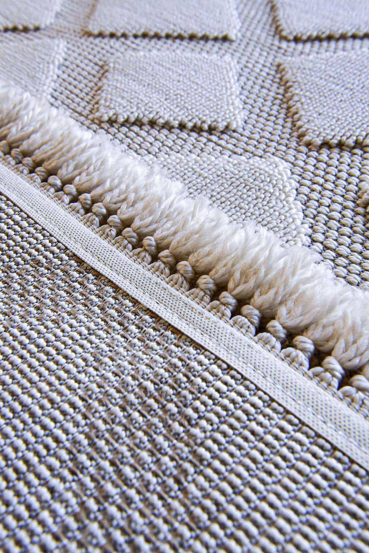 Dekorenti Togo 7507 Beyaz - Geometrik Baklava Desenli Halı