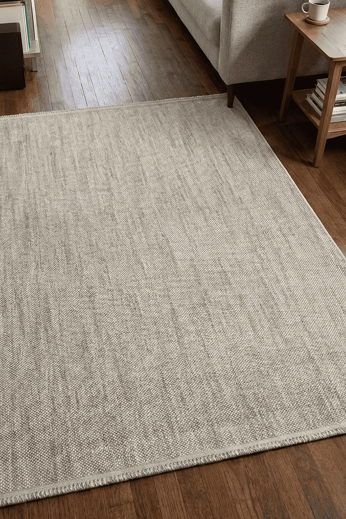 Dekorenti Piana 1104 Bej – Pamuk Tabanlı Örgü Saçaklı Modern Polyester Halı
