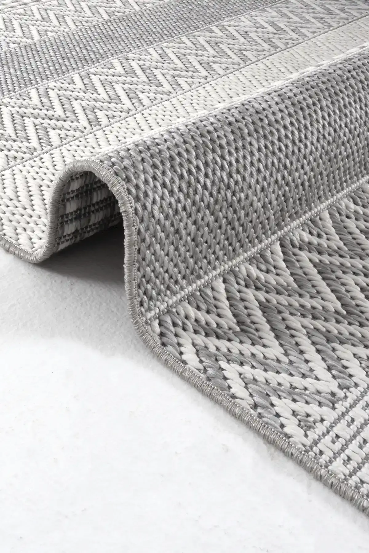 Dekorenti Lora 3202 Gri - Çizgili Modern Pamuk Tabanlı Polyester Halı