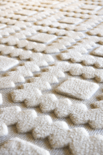 İndus 8003 Beyaz - Kabartma Desenli Beyaz Halı Modeli - Görsel 4