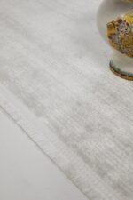 Sateen 6413 Beyaz - Ferah Mekanlar İçin Düz Beyaz Halı - Görsel 5