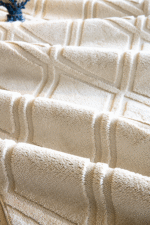 Step 2209 Krem - Modern ve Şık Görünümlü Krem Halı - Görsel 4